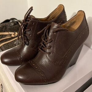 Nine West Dark Brown Leather Wedge Booties Shoes